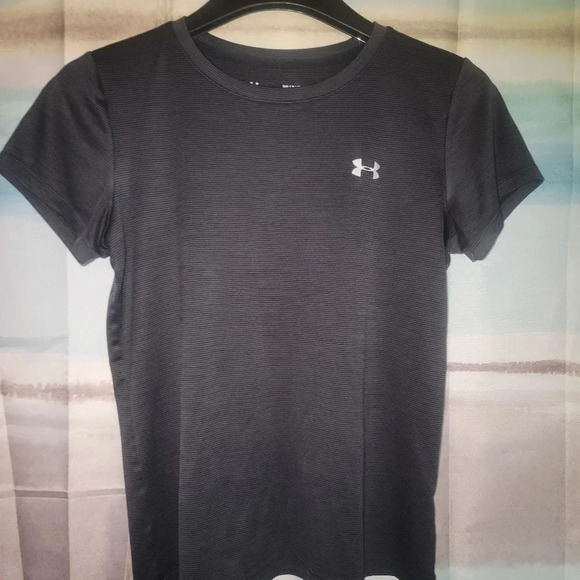 T shirt - Picture 1 of 2